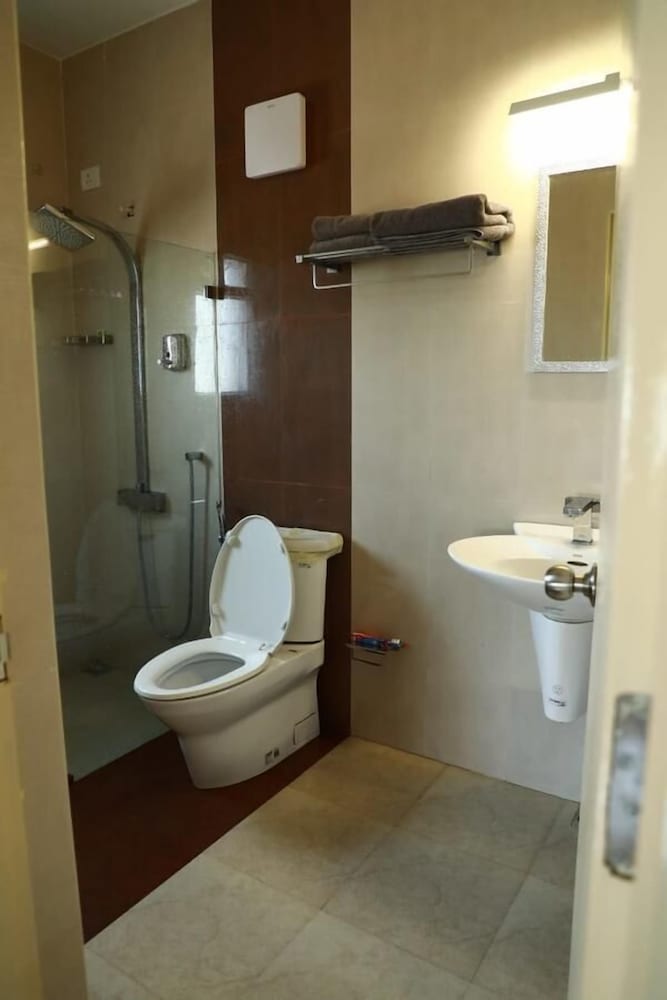 SIAH -SIGN INN APART HOTEL