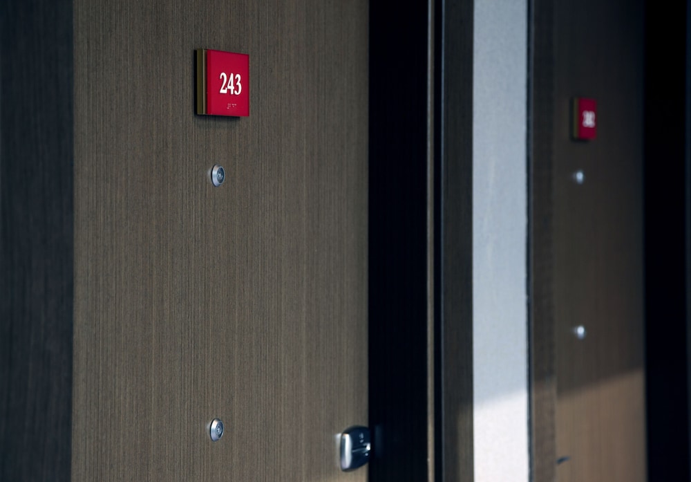 Crowne Plaza Madrid Airport by IHG