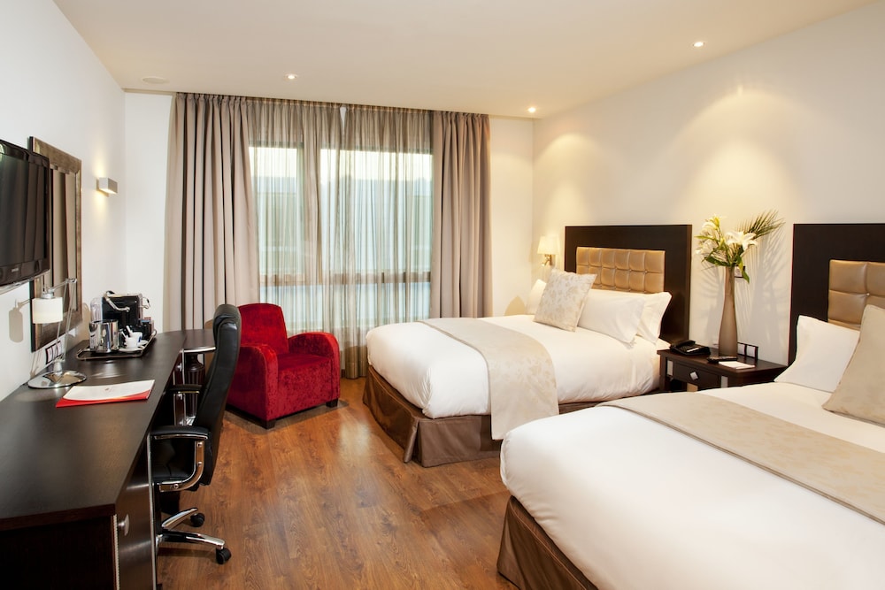 Crowne Plaza Madrid Airport by IHG