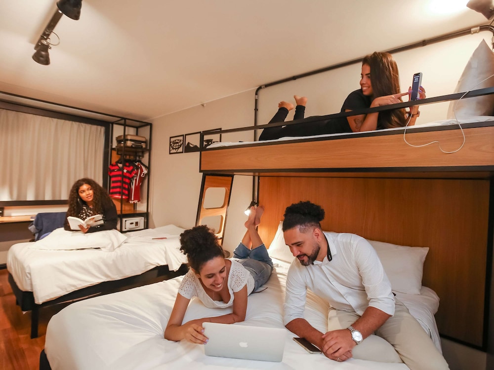 ibis Copacabana Posto 2 Hotel
