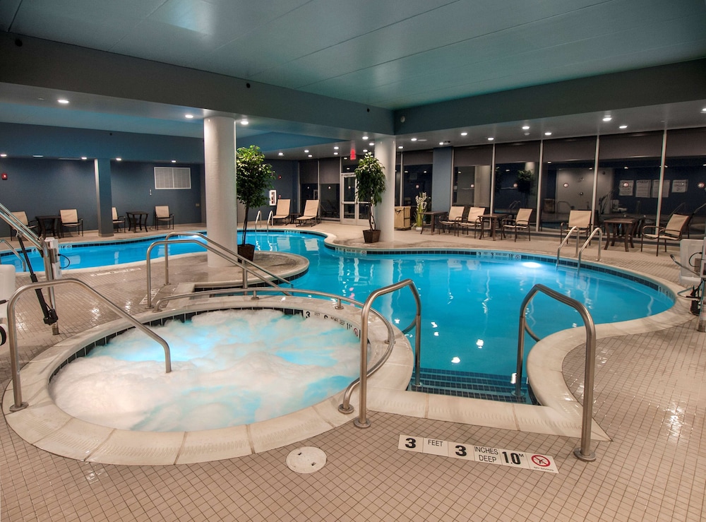 DoubleTree by Hilton Niagara Falls