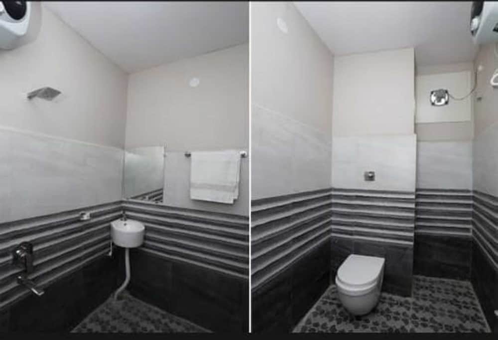 Hotel Nirmalya Plaza