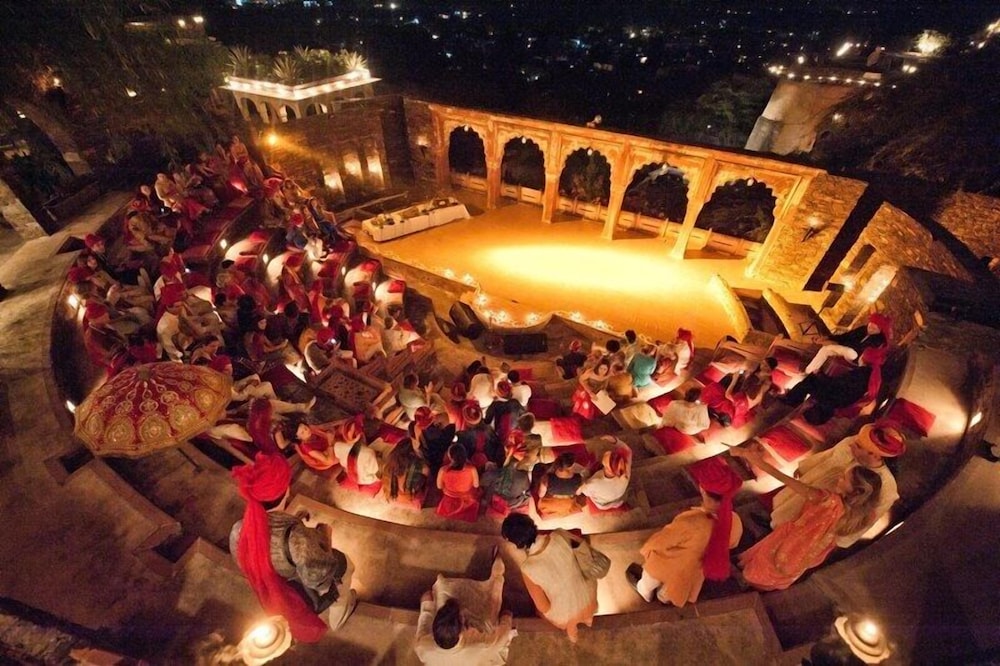 Neemrana Fort Palace