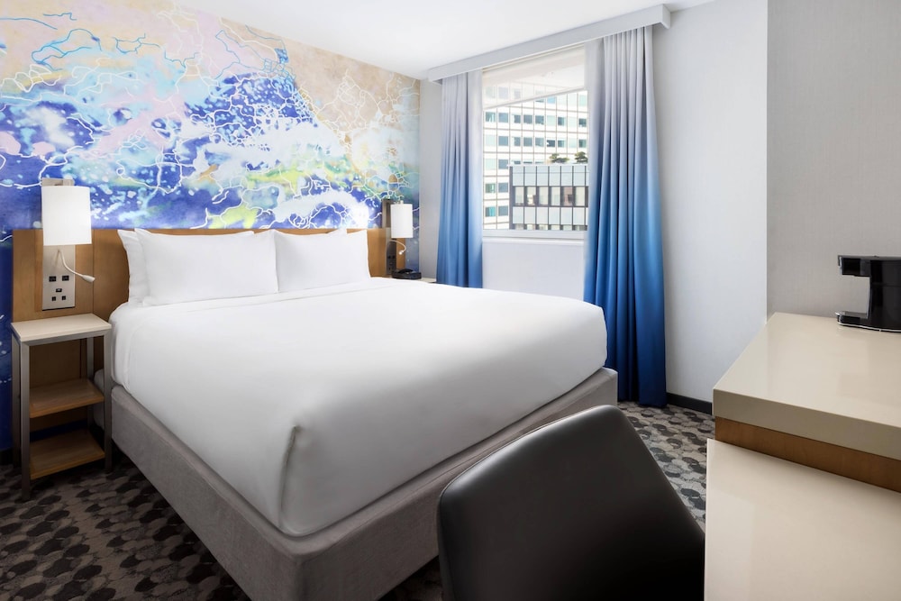 Courtyard by Marriott New York Downtown Manhattan/Financial District