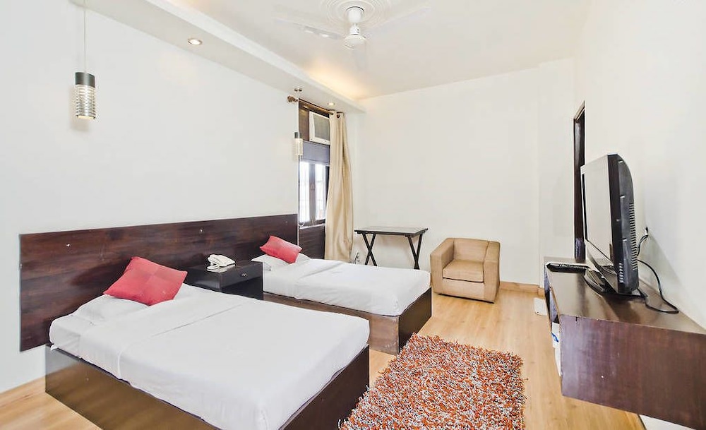 Grand FFOUR near Nehru Place