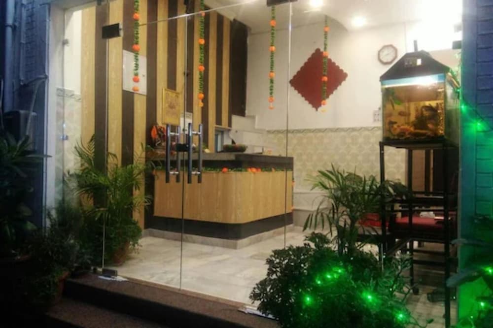 Royal Stay Gadiyahat Kolkata