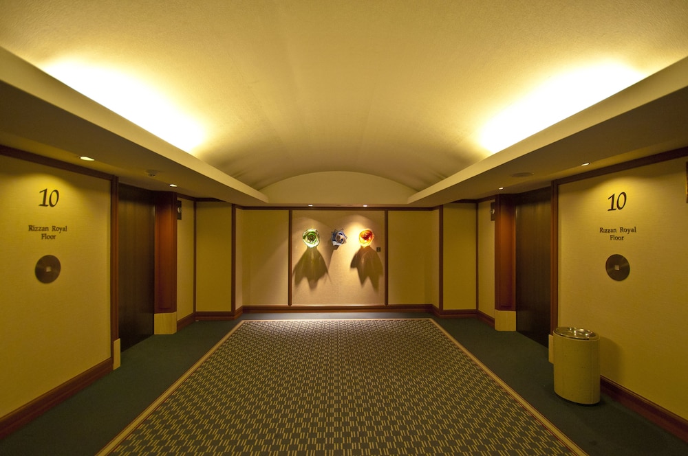 Rizzan Sea Park Hotel Tancha Bay