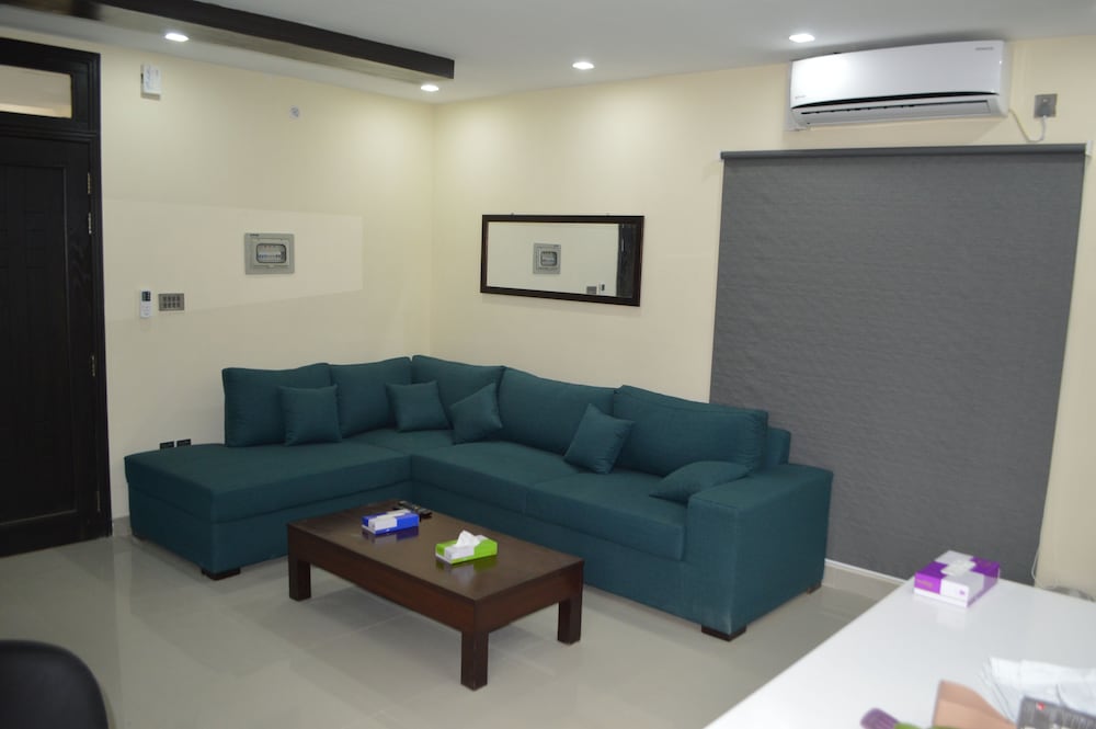 Intellectual Inn Bahria Town