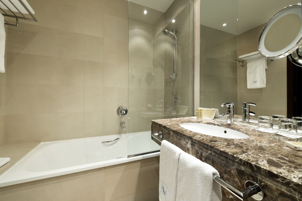 Eurostars i-Hotel