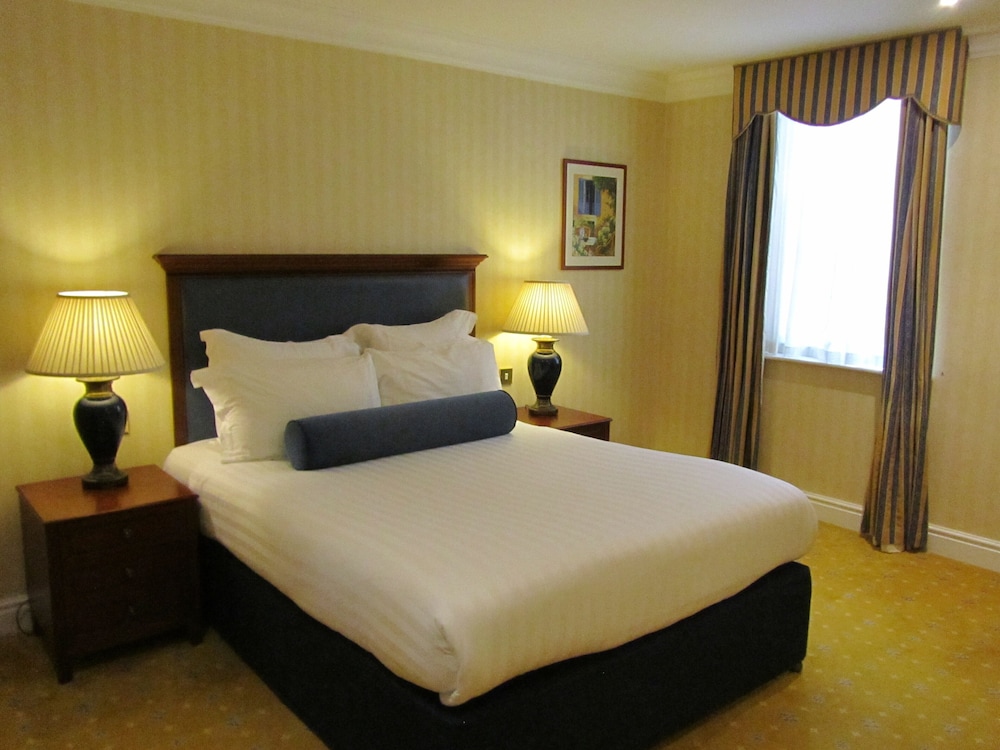 Best Western Plus Birmingham NEC Meriden Manor Hotel