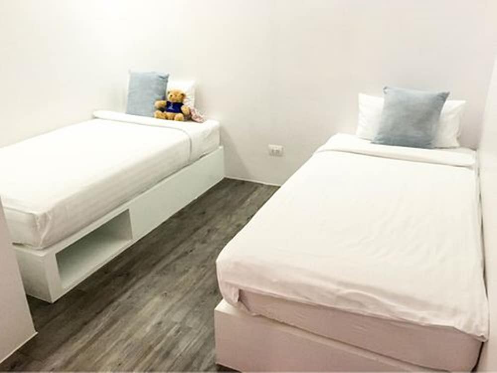 S Box Sukhumvit Hotel