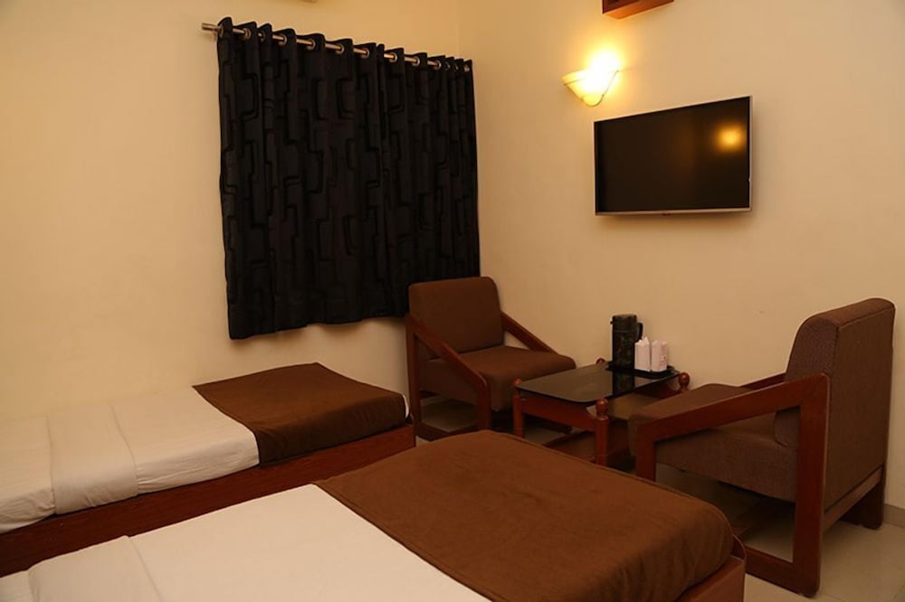 Hotel Golden Plaza