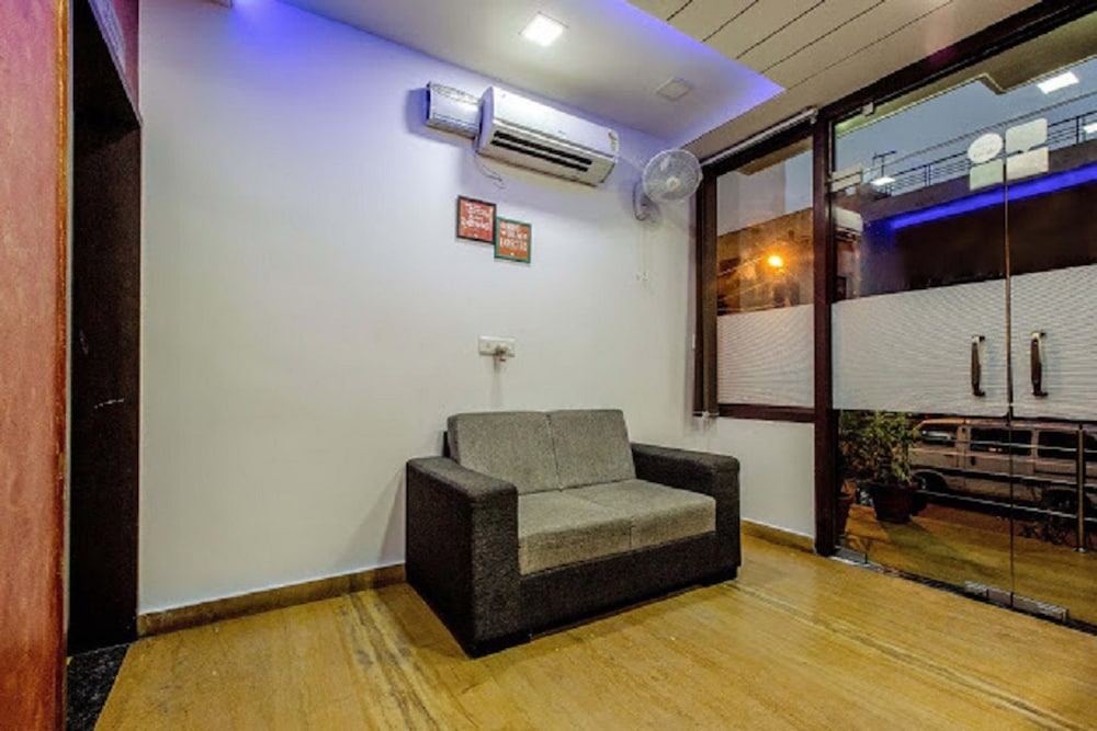 Hotel Holiday Home