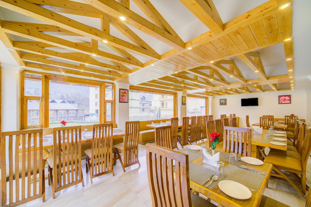 Grace Resort and Spa, Manali (A Mountain View Resort)