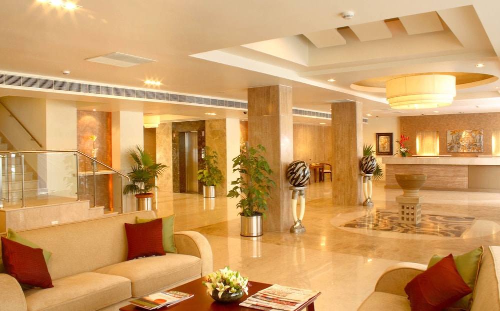 Hampshire Plaza Hotel