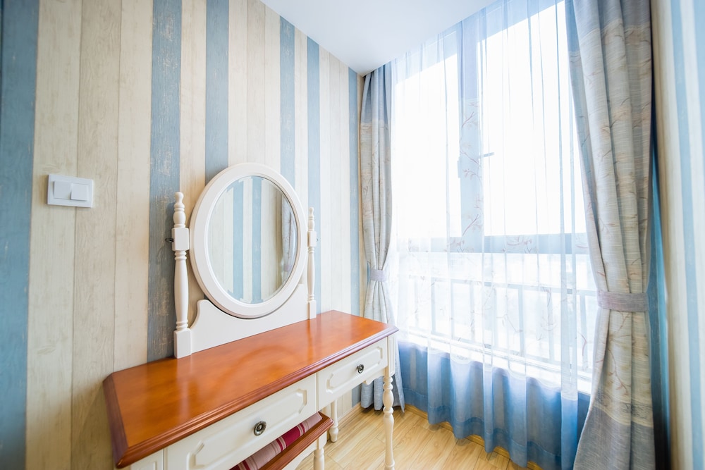 Guangzhou Laiste ApartHotel - Free Shuttle Bus to Canton Fair Complex During Canton Fair Period