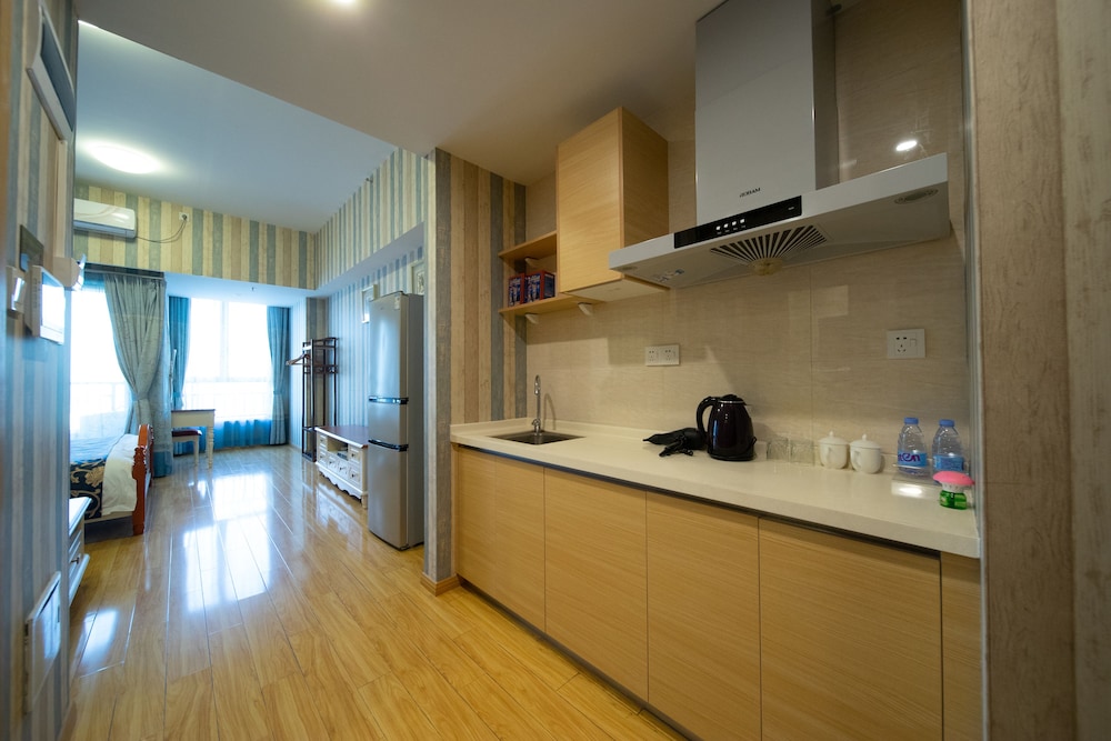 Guangzhou Laiste ApartHotel - Free Shuttle Bus to Canton Fair Complex During Canton Fair Period