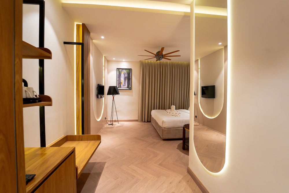 Pink Mango A Boutique Hotel