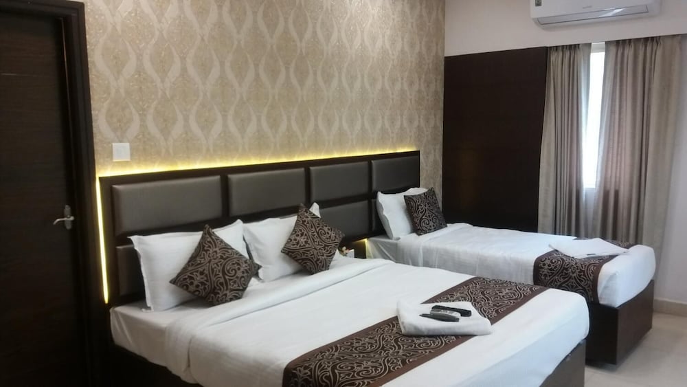 Sand Silver Business Hotel