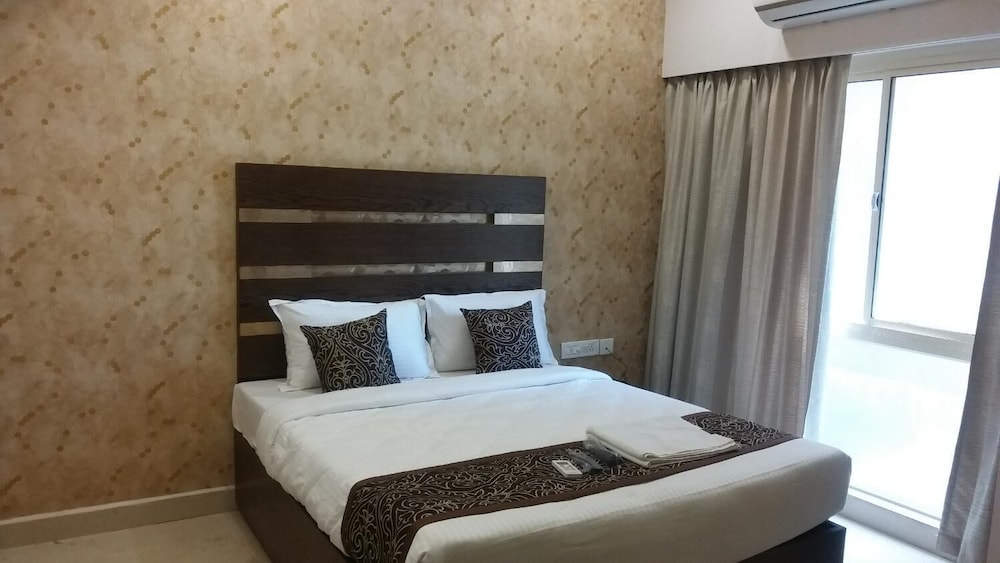 Sand Silver Business Hotel