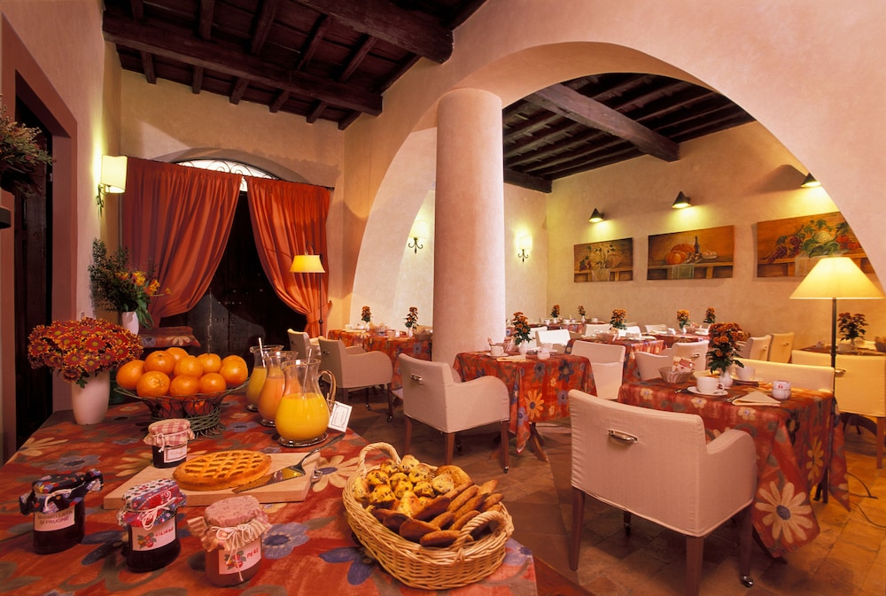 Hotel Santa Maria