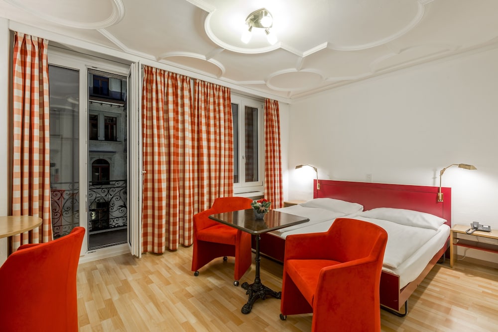 Hotel Alpina