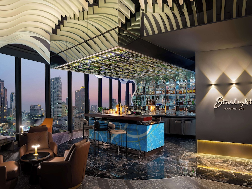 Mercure Bangkok Surawong