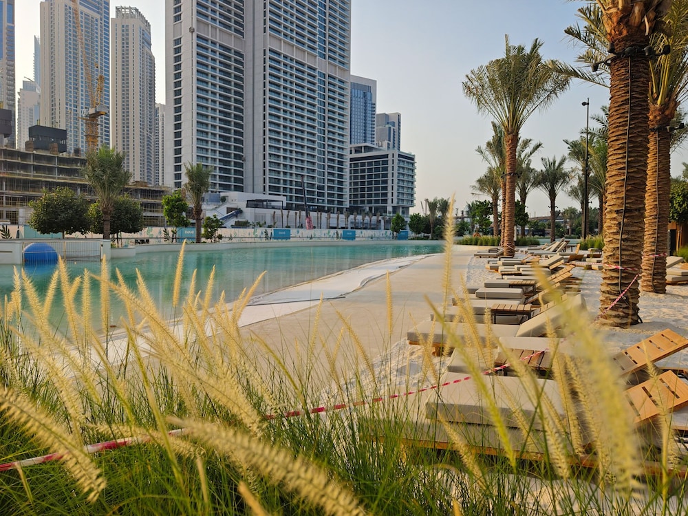 Creek Beachfront Heaven 1BR Luxe Harbor