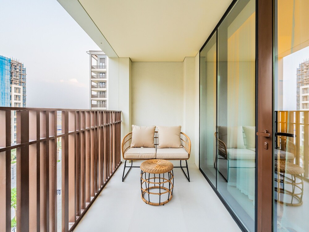 Creek Beachfront Heaven 1BR Luxe Harbor