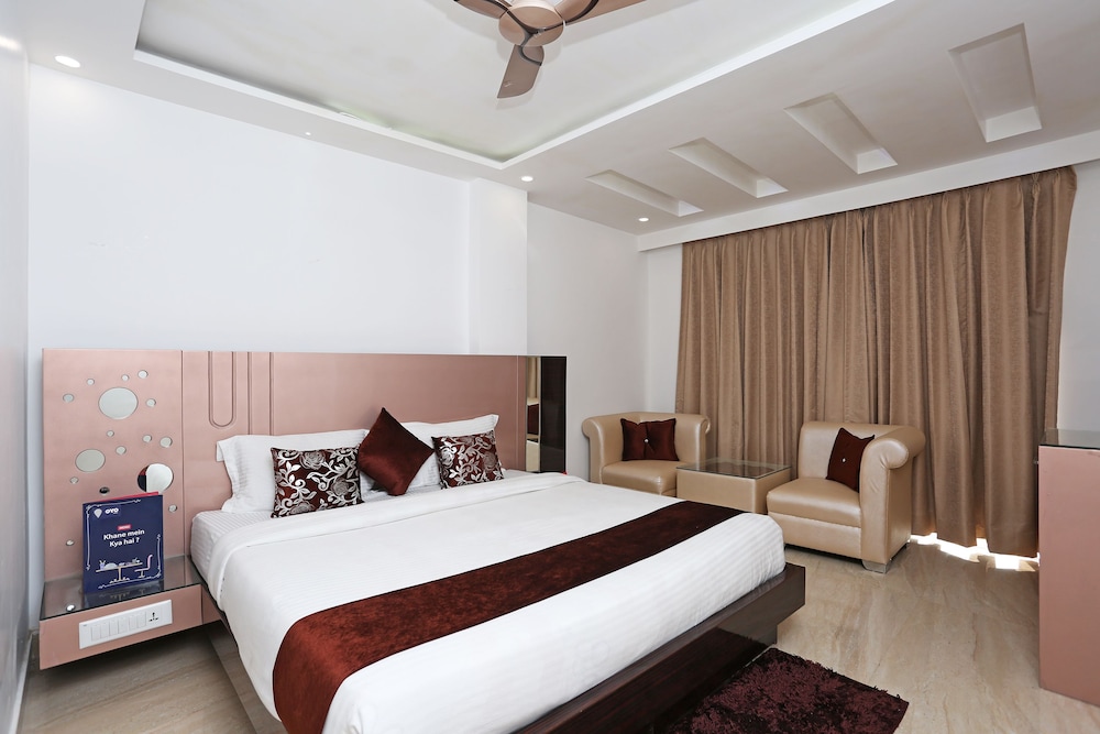 Hotel Skylark by Gabrian Hotels