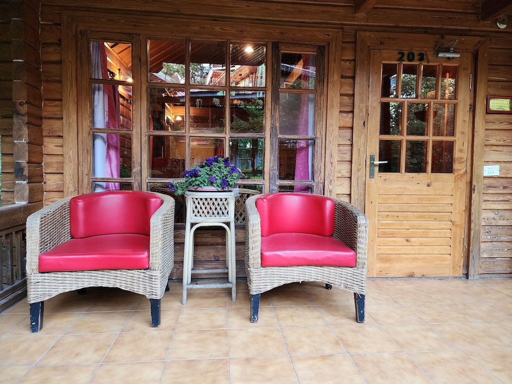 Chalets Naldehra — property photograph 5