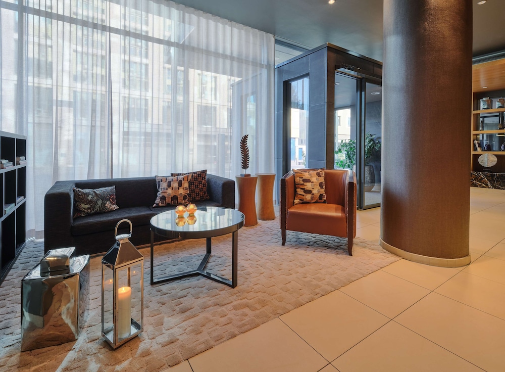 Adina Apartment Hotel Frankfurt Neue Oper