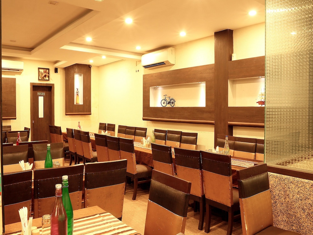 OYO Rooms Ballygunge Lansdowne