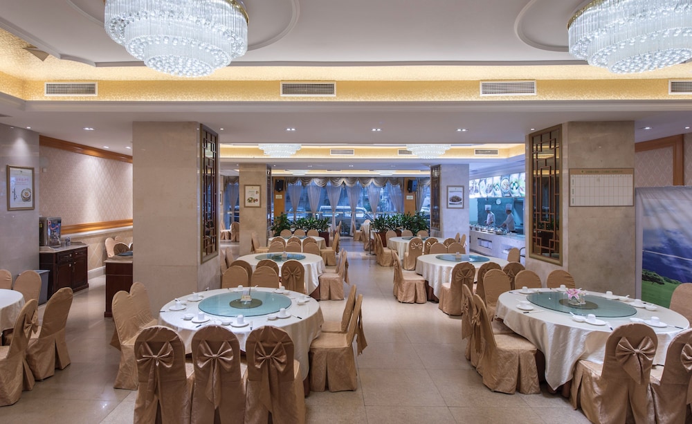 Vienna Hotel Sanyuanli Branch