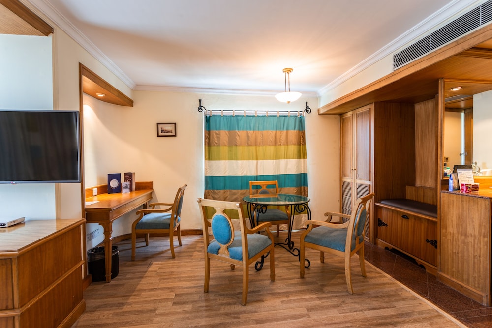 The Maya Hotel Jalandhar