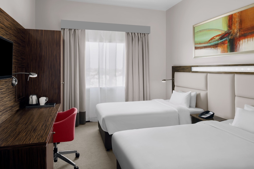 Holiday Inn Express Dubai, Internet City by IHG
