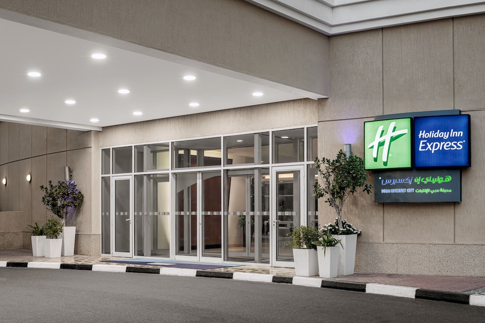 Holiday Inn Express Dubai, Internet City by IHG
