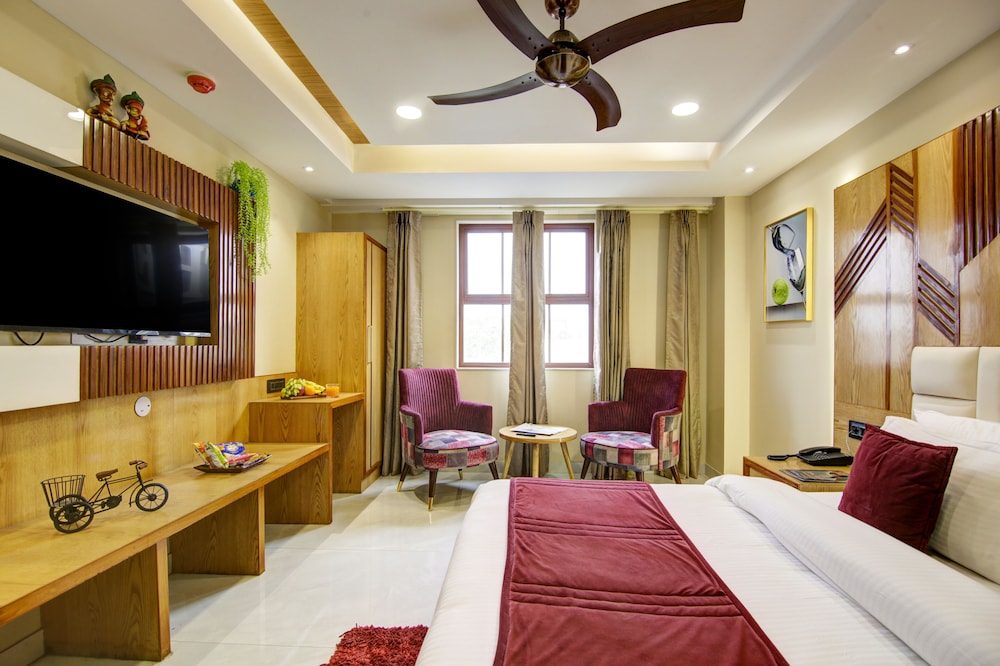 The Leena International- New Delhi