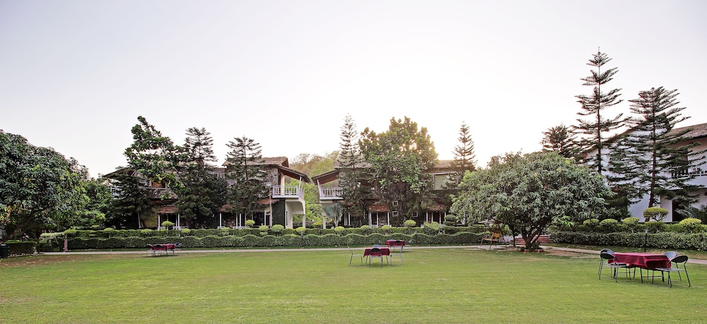Wood Castle Spa Resort Corbett
