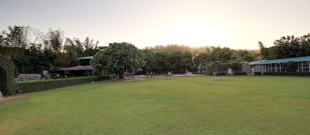 Wood Castle Spa Resort Corbett