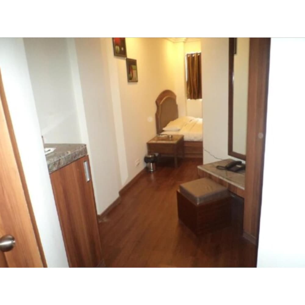 Lords  Eco Inn Gandhidham 