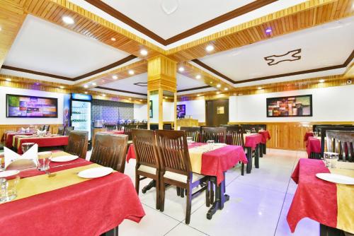 Hotel Himgiri (2 min walking from Mall Road), Manali