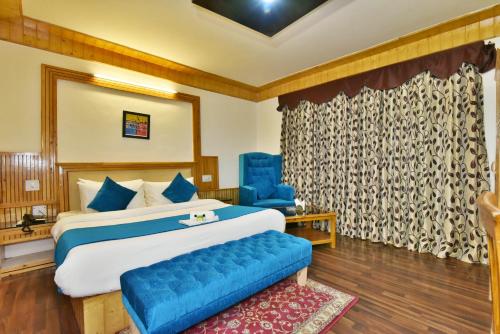 Hotel Himgiri (2 min walking from Mall Road), Manali