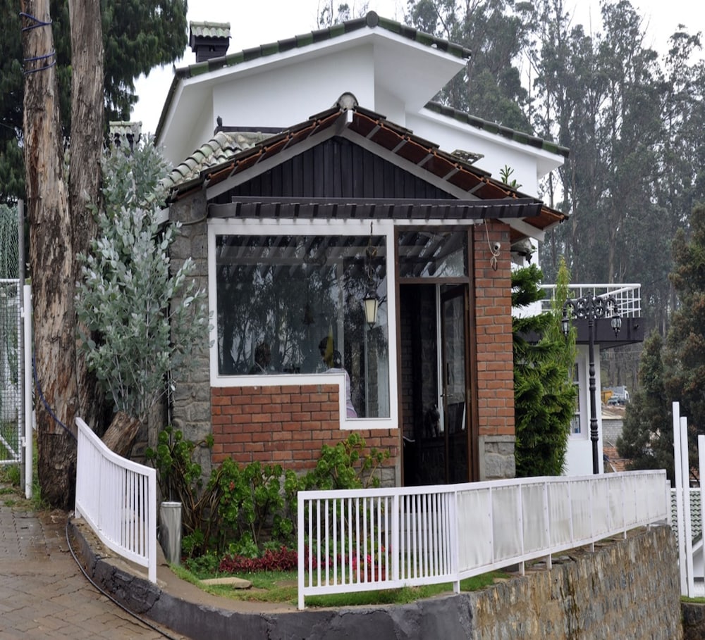 Sabol Holiday Resorts