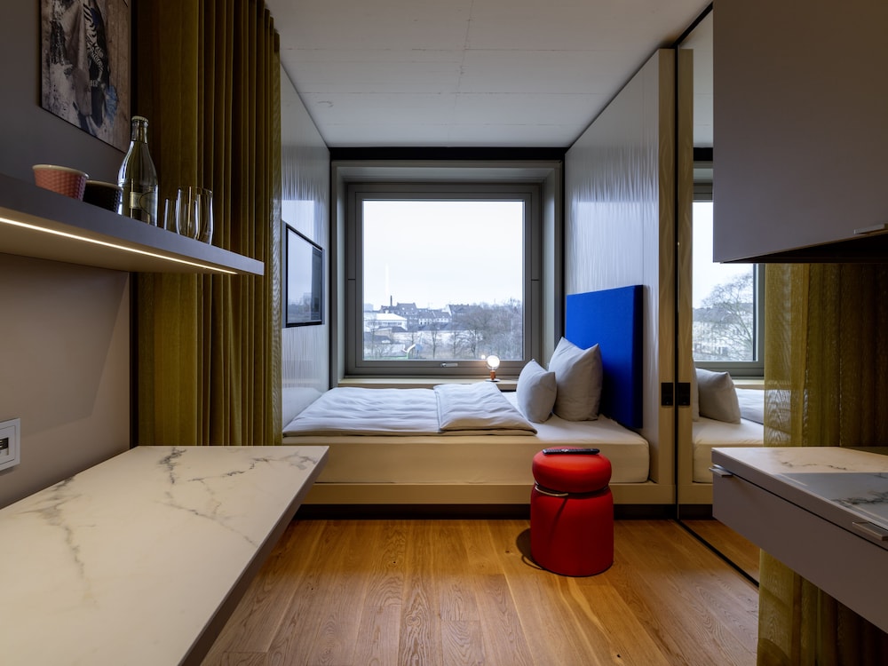 b'mine Duesseldorf