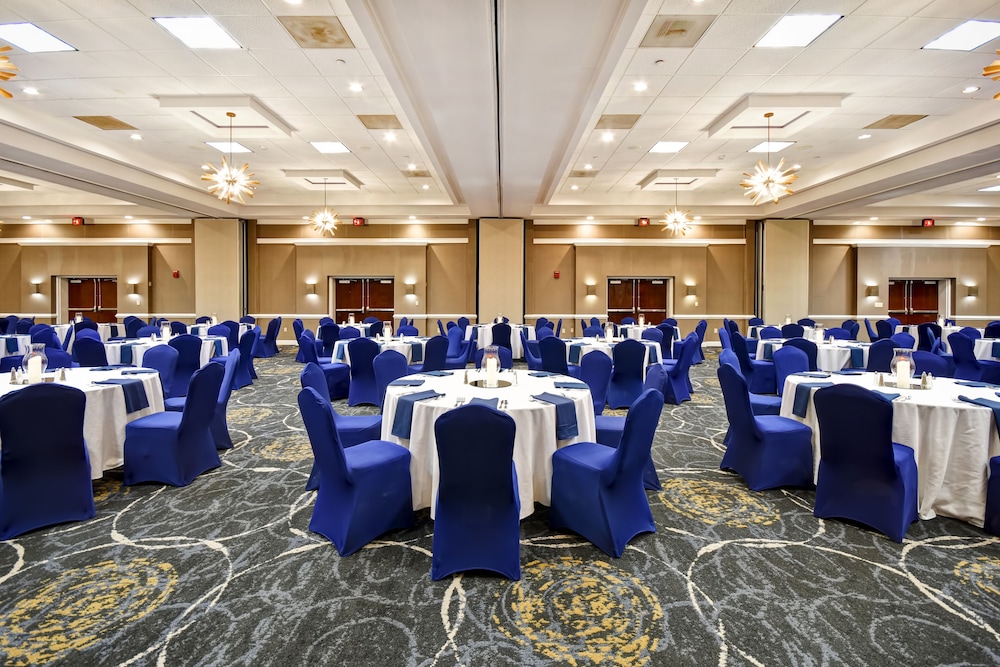 DoubleTree by Hilton Hotel Augusta