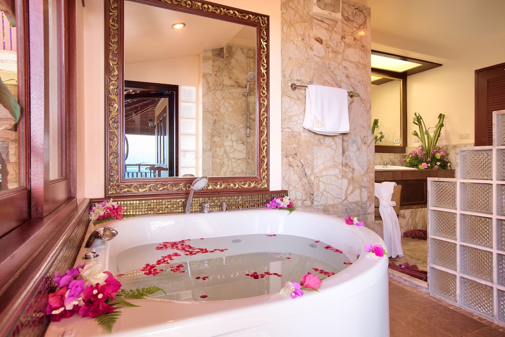 Sandalwood Luxury Villas