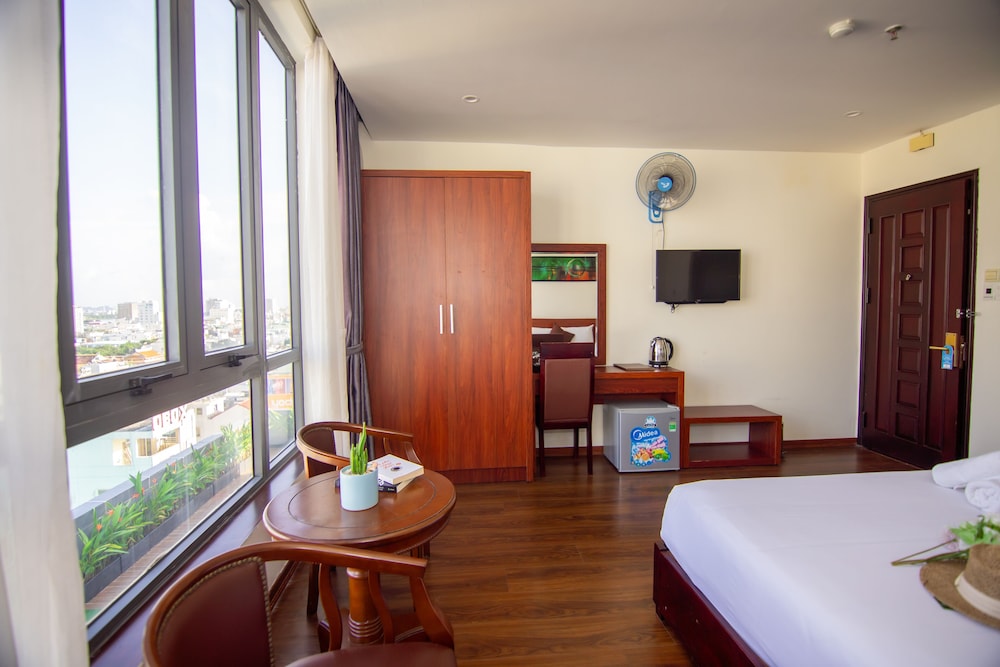 Quoc Cuong Center Da Nang Hotel by Haviland