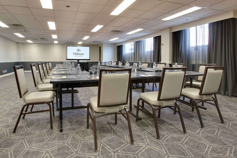 Hilton Newark Airport