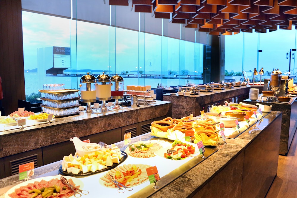 Royal Cliff Beach Hotel Pattaya